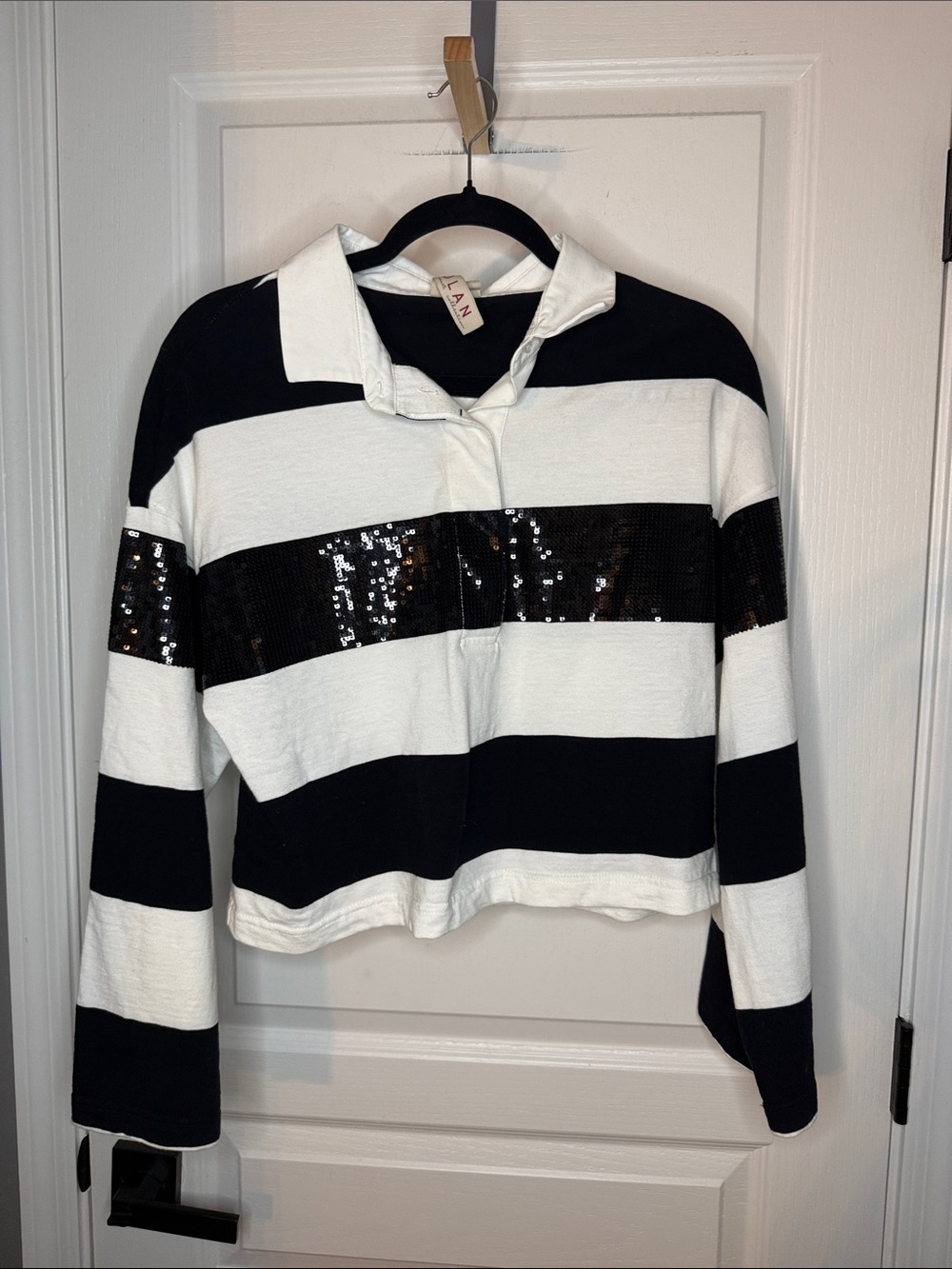 dolan White Blouse with Black Accent